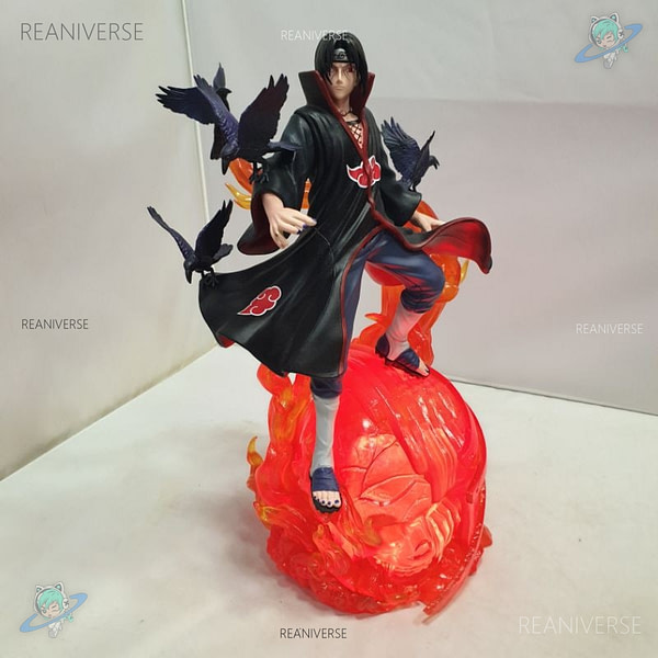 naruto itachi statue